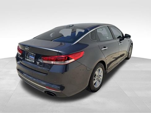 Used 2017 Kia Optima LX FWD image 4