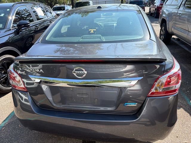 Used 2013 Nissan Altima 2.5 SL w/ Technology Pkg FWD image 11