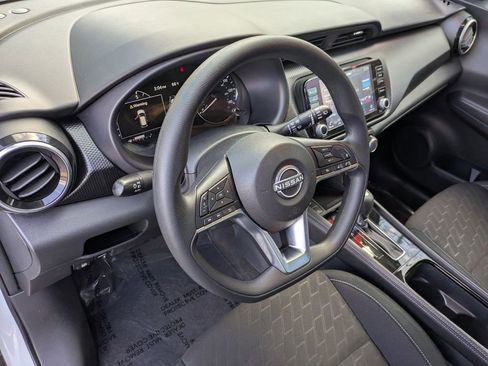 Certified 2024 Nissan Kicks SV image 16