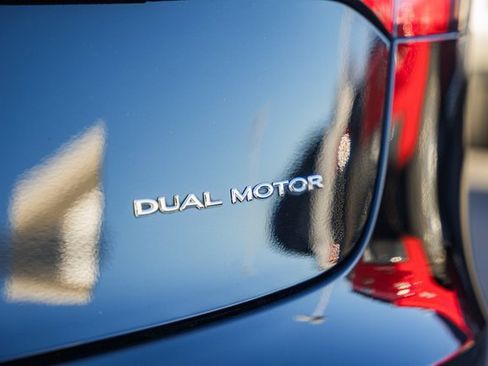 Used 2019 Tesla Model 3 Long Range image 8