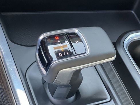 Used 2023 Chevrolet Silverado 1500 RST w/ Z71 Off-Road Package image 16