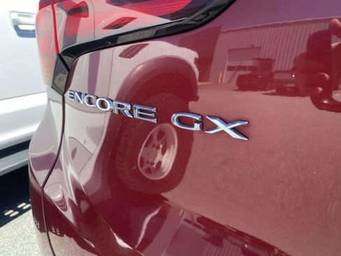 Used 2020 Buick Encore GX Preferred FWD image 11