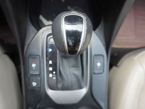 Used 2015 Hyundai Santa Fe Limited w/ Option Group 04 AWD/4WD image 34