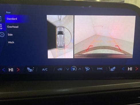 New 2026 Chevrolet Traverse LT w/ Driver Confidence Package image 11