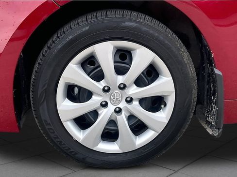 Used 2026 Toyota Corolla LE FWD image 11
