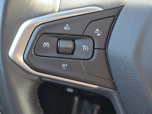 Used 2021 Chevrolet TrailBlazer ACTIV w/ Sun and Liftgate Package image 17