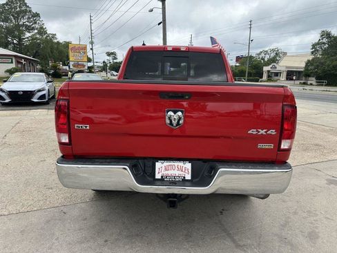 Used 2018 RAM 1500 Classic SLT w/ Luxury Group AWD/4WD image 6
