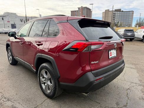 Certified 2025 Toyota RAV4 XLE image 5