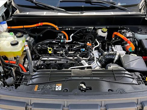 Used 2024 Ford Maverick Lariat FWD image 30