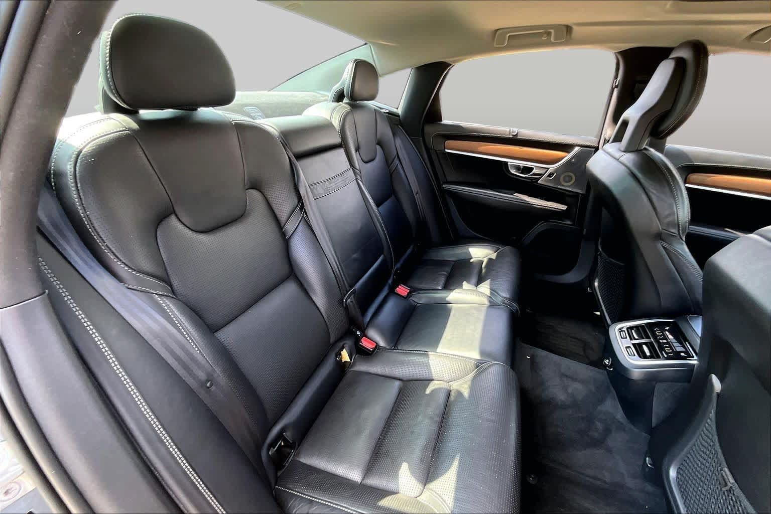 Used 2017 Volvo S90 T6 Inscription w/ Vision Package AWD/4WD image 18