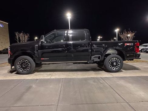 New 2026 Ford F250 Platinum image 28