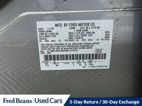 Certified 2022 Lincoln Nautilus Reserve image 35