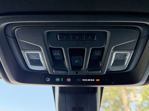 Used 2020 GMC Sierra 1500 AT4 w/ AT4 Premium Package image 40