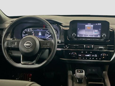 Used 2025 Nissan Pathfinder Rock Creek AWD/4WD image 19