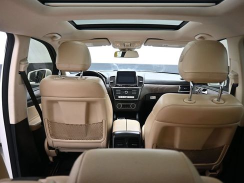 Used 2018 Mercedes-Benz GLS 450 4MATIC image 49