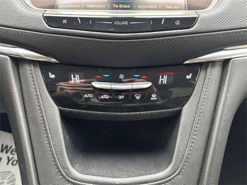 Used 2018 Cadillac XT5 Luxury w/ Driver Awareness Package image 46