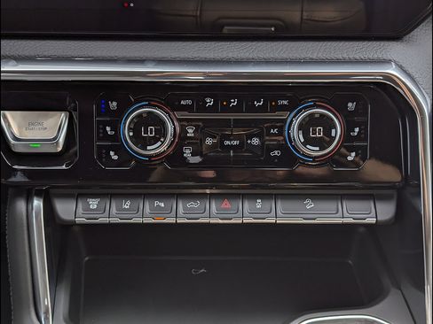 New 2026 GMC Sierra 2500 Denali AWD/4WD image 26