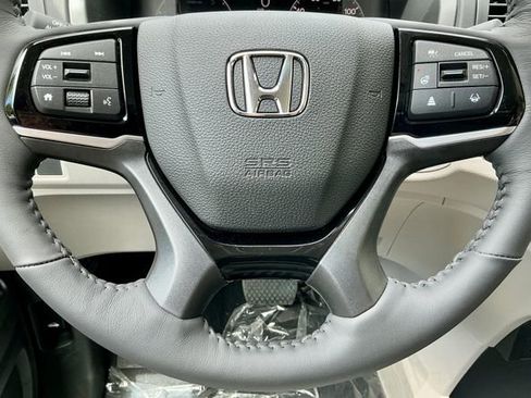 New 2026 Honda Odyssey Elite image 19