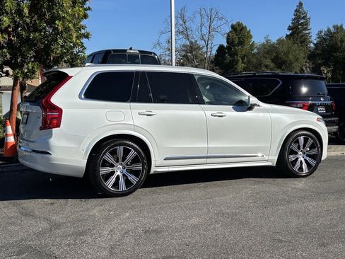 Used 2025 Volvo XC90 T8 Ultra image 3