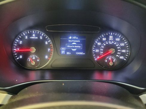 Used 2020 Kia Sorento LX w/ LX I4 Convenience Package image 23