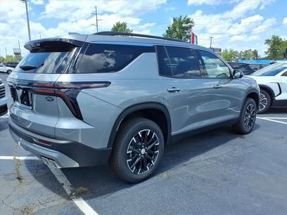 New 2026 Chevrolet Traverse LT w/ Sun and Wheel Package