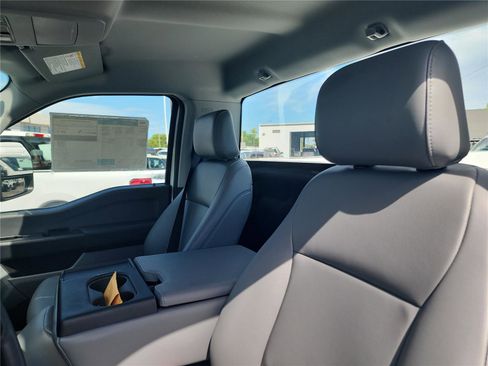New 2025 Ford F250 XL w/ XL Chrome Package AWD/4WD image 12
