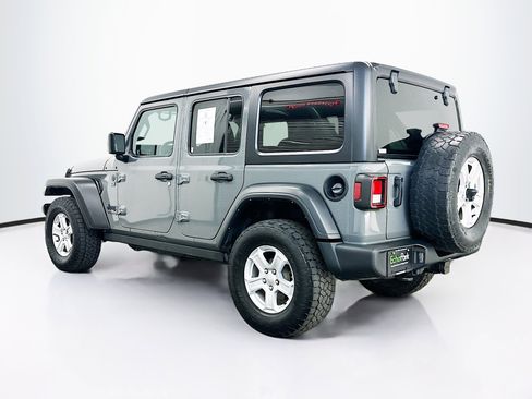 Used 2022 Jeep Wrangler Sport S image 5