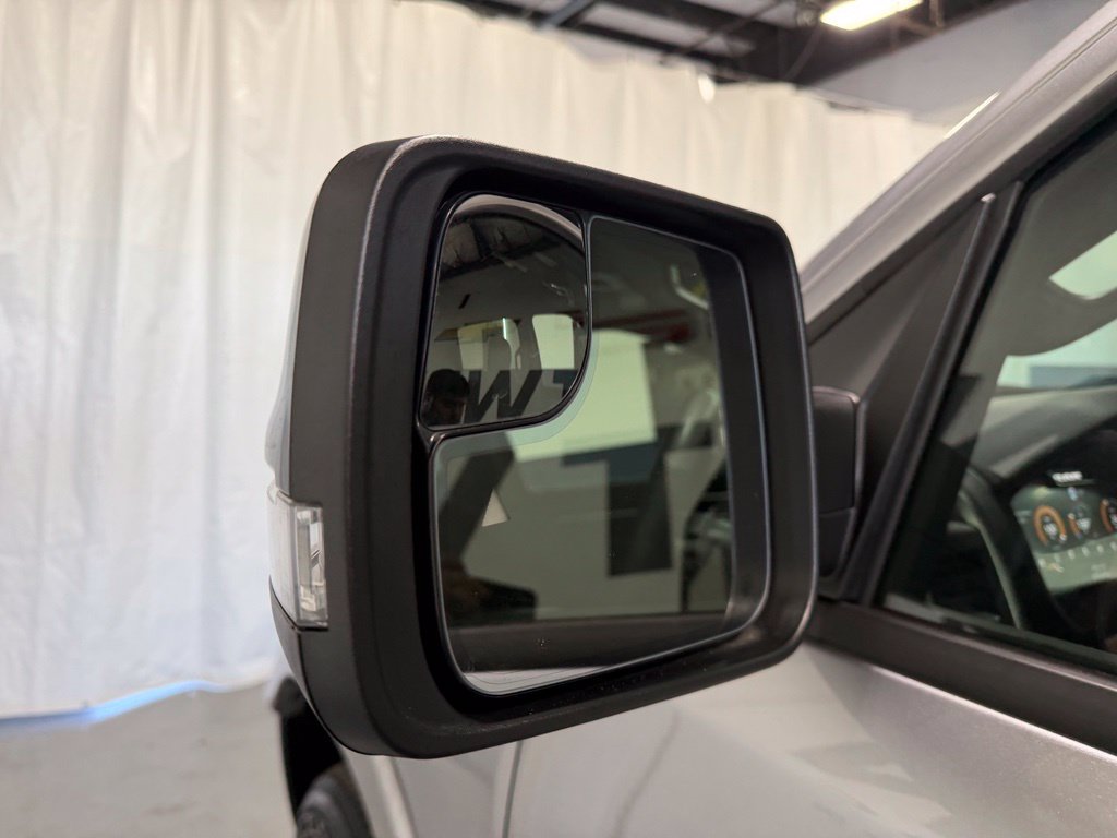 Used 2025 RAM 1500 Big Horn AWD/4WD image 12