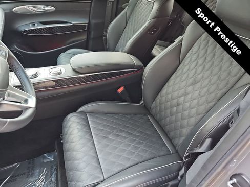 Used 2025 Genesis GV70 3.5T Sport w/ Sport Prestige Package image 15