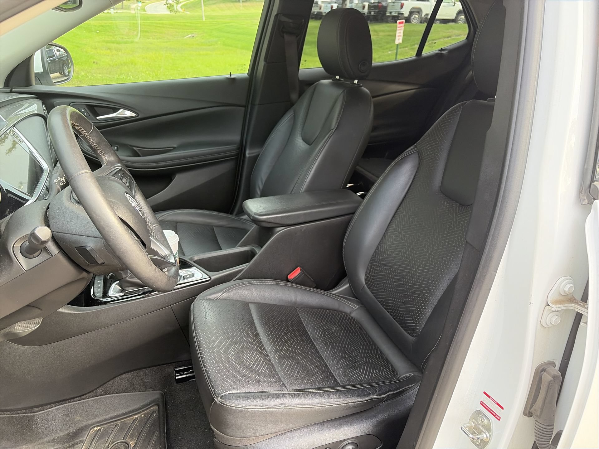 Used 2020 Buick Encore GX Essence w/ Advanced Technology Package AWD/4WD image 21