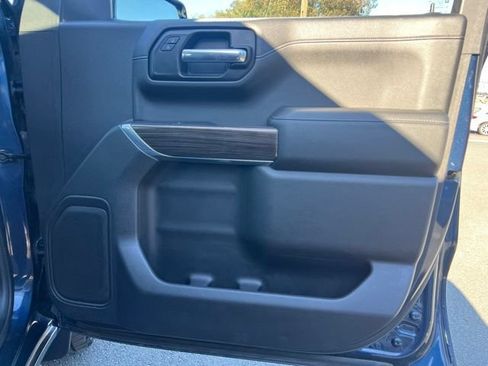 Used 2020 Chevrolet Silverado 1500 LT w/ All-Star Edition AWD/4WD image 28