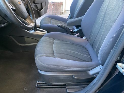 Used 2013 Chevrolet Sonic LT image 23