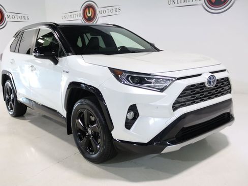Used 2020 Toyota RAV4 XSE image 21