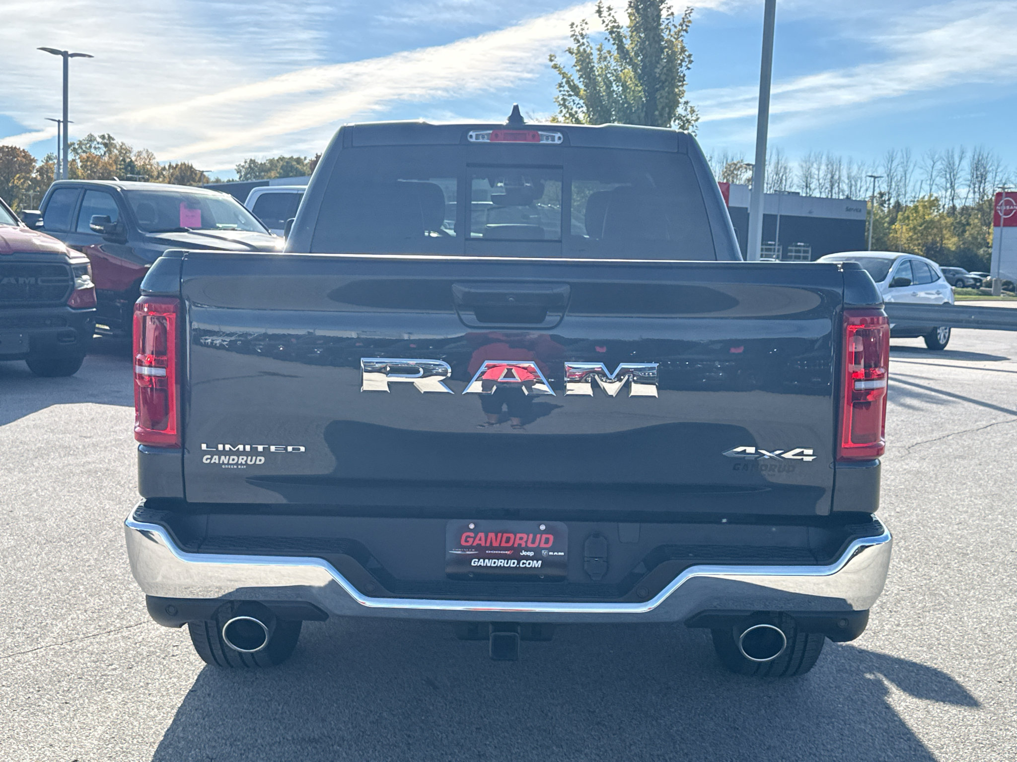 Used 2026 RAM 1500 Limited AWD/4WD image 3