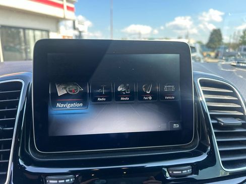 Used 2017 Mercedes-Benz GLE 350 4MATIC image 18