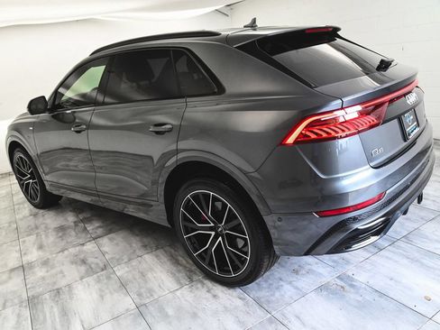 Used 2020 Audi Q8 Prestige AWD/4WD image 4