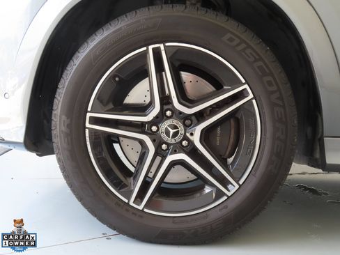 Used 2024 Mercedes-Benz GLE 450 4MATIC image 32