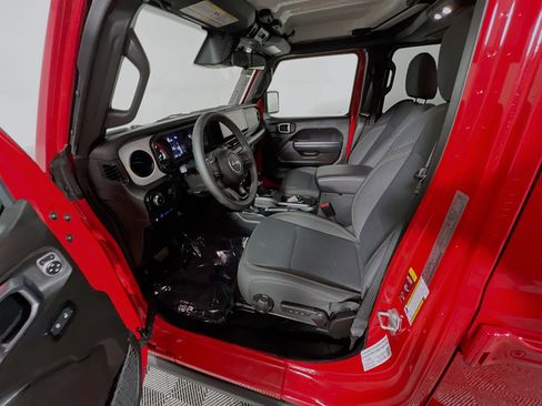 Used 2025 Jeep Wrangler Unlimited Sport S 4xe image 15