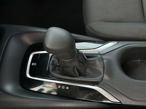 Used 2024 Toyota Corolla LE FWD image 17