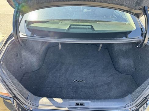 Used 2015 Nissan Altima 2.5 SL w/ Technology Package FWD image 29