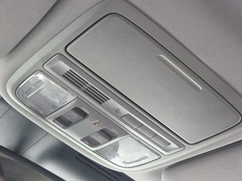 Used 2019 Honda CR-V EX-L image 29