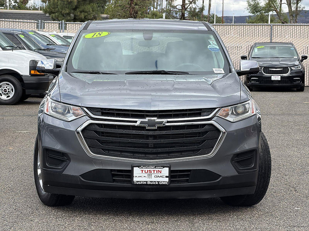 Used 2018 Chevrolet Traverse LS FWD image 2