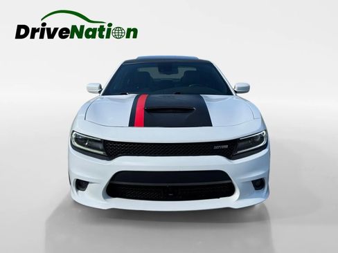 Used 2018 Dodge Charger R/T RWD image 2