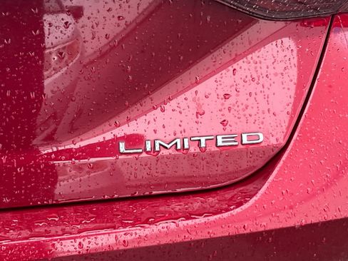 Used 2019 Toyota Avalon Limited w/ Advanced Safety Package image 7