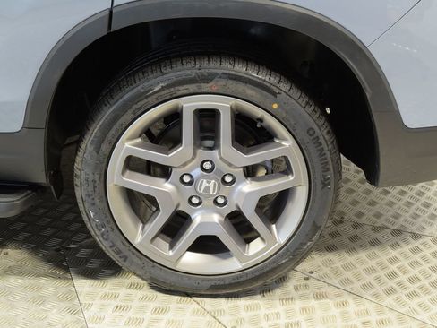 Used 2023 Honda Passport EX-L image 37