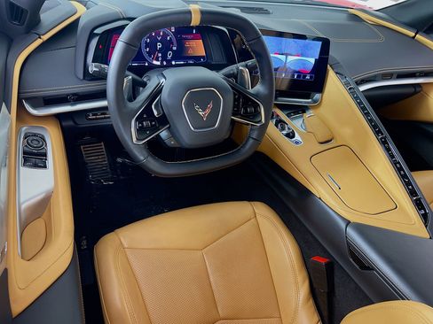 Used 2022 Chevrolet Corvette Stingray Preferred Cpe w/ 2LT image 24