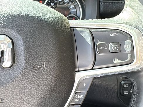 Certified 2019 RAM 1500 Laramie image 15