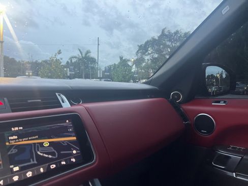 Used 2021 Land Rover Range Rover Sport SVR image 77