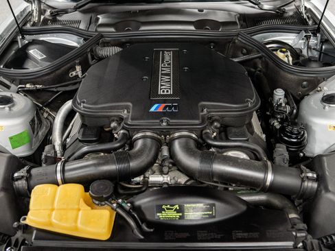 Used 2001 BMW Z8 image 12