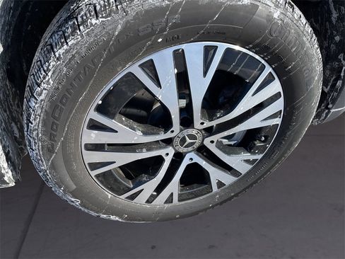 Certified 2025 Mercedes-Benz GLB 250 4MATIC image 14